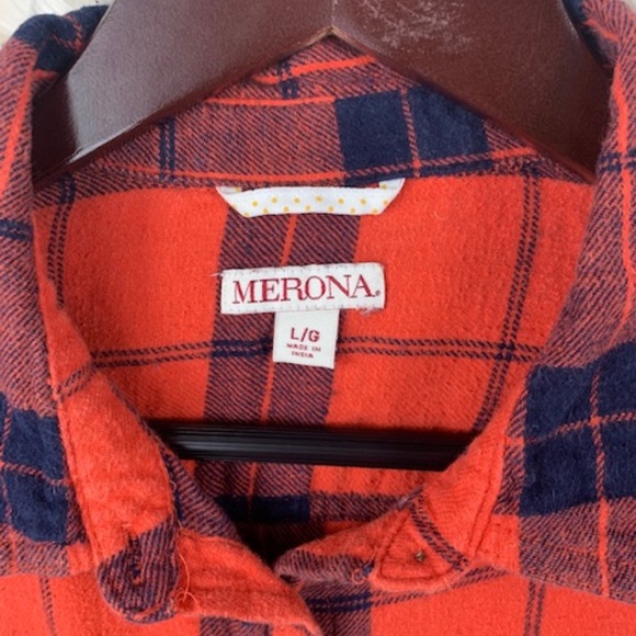 3/$18 • Merona • Plaid Flannel Button Down • L - Picture 10 of 12